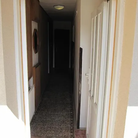 Privat Monika Стара-Лесна